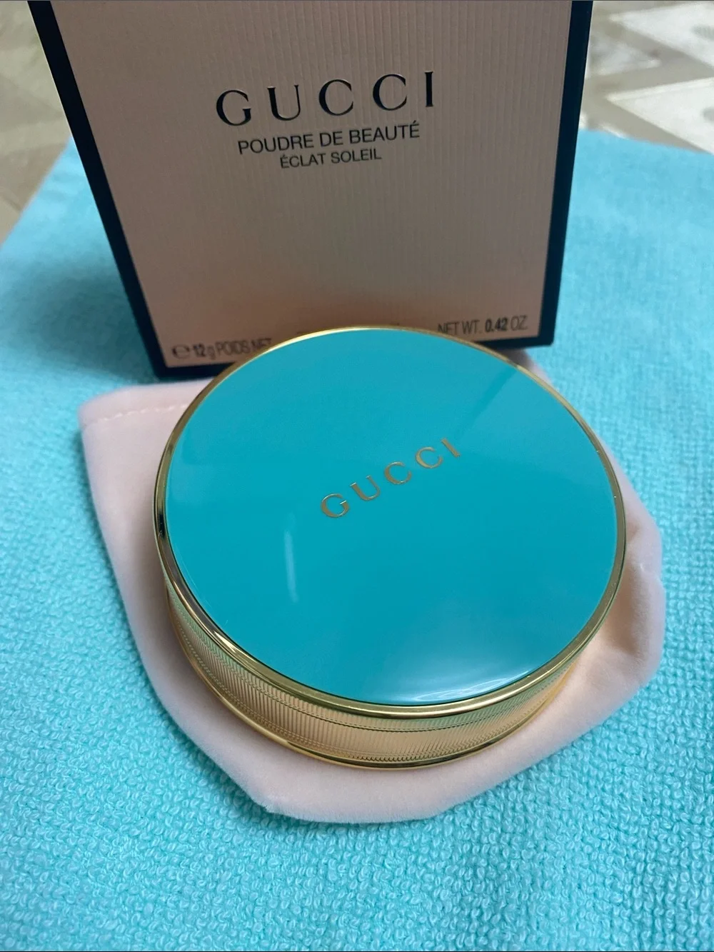Gucci limited edition Bronzer Compact with Brush – Brown & Turquoise Accents